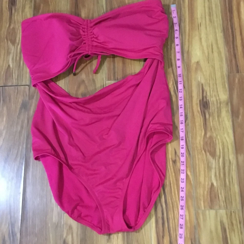 Time and Tru swimsuit, size 3X, NWOT. - Picture 4 of 8